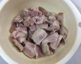 Hình bước làm 2 của món Thịt 3 chỉ kho sả ớt