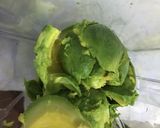Hình bước làm 2 của món Sinh tố Bơ