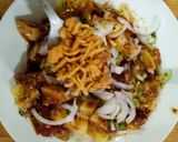 A picture of step 5 of Aloo Nimko Mix Plate.