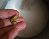 A picture of step 2 of Almond Milk.