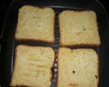A picture of step 2 of Bread pizza.