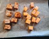 Fűszeres sült tofu sütőtök kocka Feta sajttal recept lépés 1 foto
