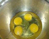 Foto del paso 2 de la receta: Bizcochuelo de leche caliente