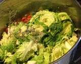 Une image de l'étape 3 de Jarret de Porc 1/2 sel et Chou vert et carottes braisés.
