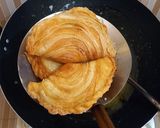 Foto langkah ke 5 dari resep Karipap Pusing.