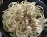 Foto del paso 3 de la receta: Hígado encebollado, como debe sér.......Aúnque se me piante el lagrimónnn!!!