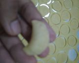 Foto langkah ke 5 dari resep Pastel Abon Sapi Anti Gagal.