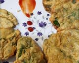 A picture of step 4 of Palak Pakoda.