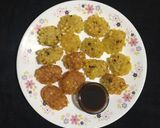 A picture of step 4 of Sabudana Vada.