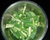 A picture of step 1 of Okra (Bhendi) Tomato Subji.