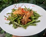 Hình bước làm 3 của món Lòng cá hú xào rau muống