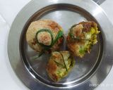 A picture of step 4 of Bread Potli Samosa.