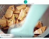 “金黃芝麻地瓜”電鍋料理小資女健康小點心的食譜步驟5照片