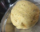 A picture of step 4 of Aloo masala poori.