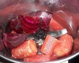 A picture of step 2 of Beetroot carrot kanji water.