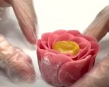 A picture of step 8 of Bing Pi (Snow Skin) Peony Mooncake (冰皮牡丹月餅).