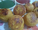 A picture of step 3 of Batata Vada.