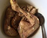 Foto langkah ke 3 dari resep Ayam kampung pop+daun singkong.kuah kuning santan & sambal ijo.