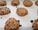 Foto del paso 4 de la receta: Galletas de chocolate, avena, y arándanos sin mantequilla