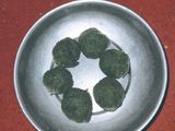 बथुए का पराठा (bathuye ka paratha recipe in Hindi)