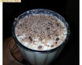 A picture of step 2 of Banana milkshake.