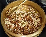 ஷீர் குருமா(sheer khurma recipe in tamil) ரெசிபி ஸ்டேப் 2 புகைப்படம்