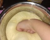 Foto langkah ke 2 dari resep SIMPLE DOGHNUT (Adonan Dasar Donat).