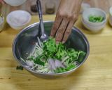 รูปขั้นตอนการทำที่ 12 ของ ยํากุ้งสด นรกแตก สายแซ่บต้องไม่พลาด