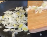 Foto del paso 1 de la receta: Guisantes con butifarra negra