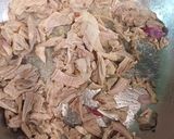 Hình bước làm 1 của món Thịt vịt xào măng, ớt chuông, hành tây