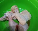 Foto langkah ke 2 dari resep Philippine Chicken Adobo.