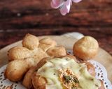 Foto langkah ke 7 dari resep Salted Egg Donat Mochi, Topping Keju & Ebi.
