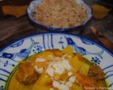 A picture of step 24 of Apple-apricot lamb stew.