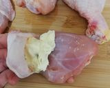 Fűszervajas csirkecombok velesült burgonyával recept fázis 3 fotója