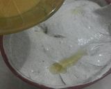 Foto langkah ke 3 dari resep bolu kukus ketan hitam susu.