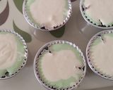 Foto langkah ke 3 dari resep Bolu Kukus Mekar pandan 1 Telur.