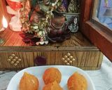 A picture of step 7 of Milk Powder & Dessicated coconut Modak.