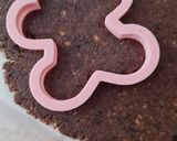 Foto del paso 5 de la receta: Galletitas navideñas inclusivas 🤶🏻 para que nadie se quede sin sus galletas en Navidad 🤶🏻