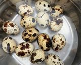 Foto langkah ke 1 dari resep Tumis Telor Puyuh Brokoli Wortel.