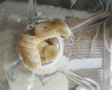 عکس مرحله 2 از دستور شیک بیسکوئیت و شکلات 🍫🥯 🍌🥛