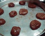 A picture of step 4 of Choco Biscuits.