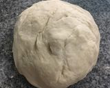 Foto langkah ke 6 dari resep Pizza homemade empuk.