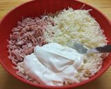Burgonyás pogácsa (sajttal-sonkával töltve) recept fázis 3 fotója