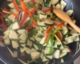 Foto del paso 3 de la receta: Wok de verduras y setas