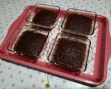 A picture of step 8 of Individual Despacito Cakes 🍫.