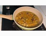 Foto langkah ke 7 dari resep Oseng kambing kecap pedas.