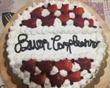 Foto del passaggio 11 della ricetta Torta di compleanno chantilly e fragole