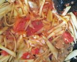 Foto langkah ke 4 dari resep Sambal mangga muda.