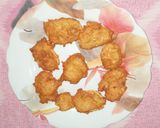 A picture of step 4 of Pulses and potato fritters/ Daal and potato pakore.