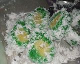 Foto langkah ke 6 dari resep Kue Mata Roda.